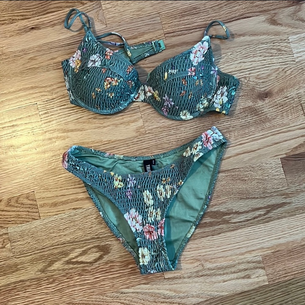 Triangl bikini